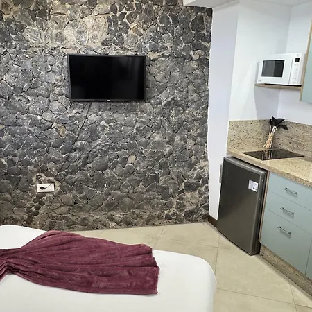 Dacil 拉奥罗塔瓦